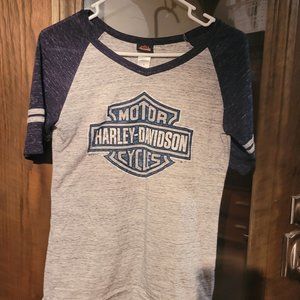 Ladies Harley Davidson shirt Size Small